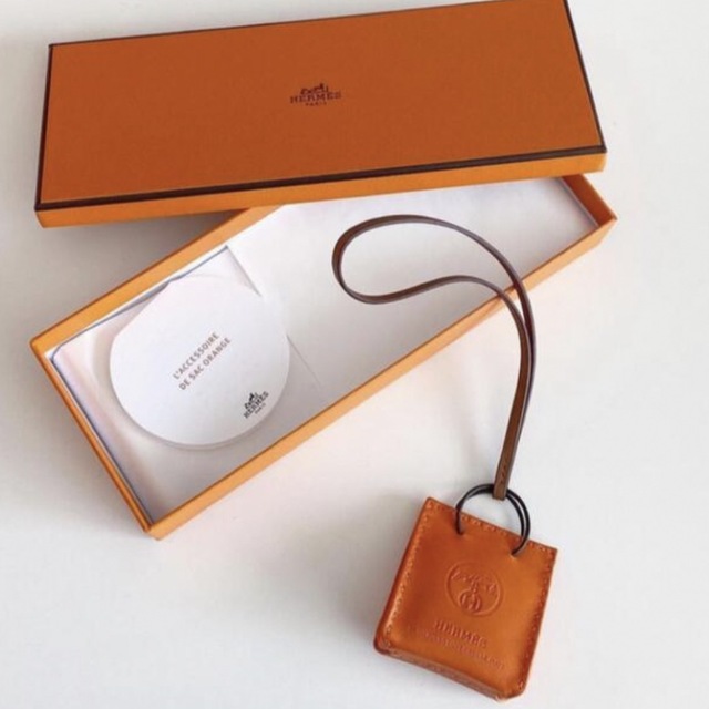 未使用　エルメス　サックオランジュ　hermes  ショッパーチャーム