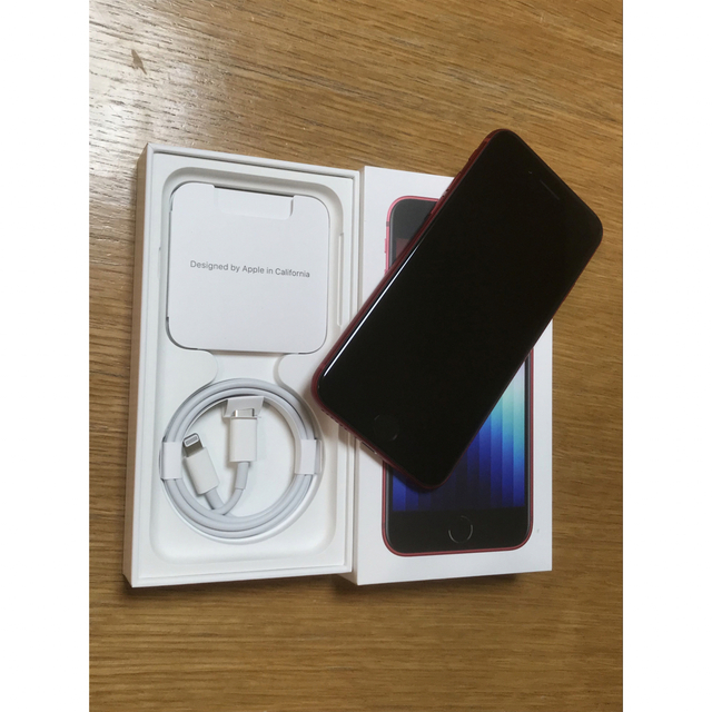 iPhone SE 第3世代 128GB (PRODUCT)RED SIMフリー 人気デザイナー 52