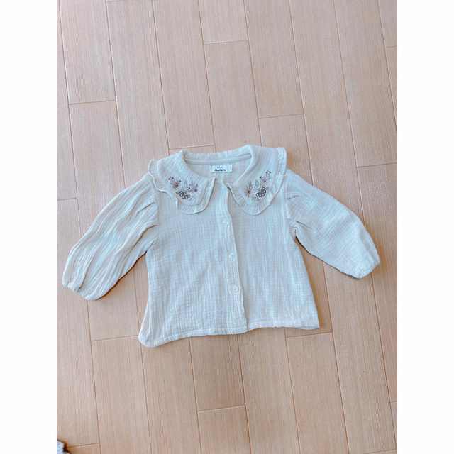 ペアマノン 花柄 襟 ブラウス キッズ/ベビー/マタニティのキッズ服女の子用(90cm~)(ブラウス)の商品写真