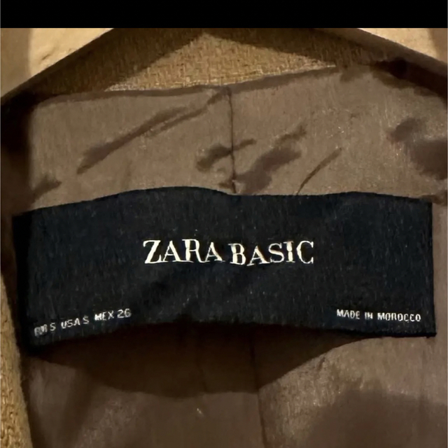 ZARA(ザラ)の美品❣ZARA BASICコート❣MからL相当❣ベージュ レディースのジャケット/アウター(その他)の商品写真
