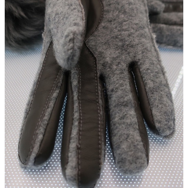 emu ムートングローブ グレー 手袋