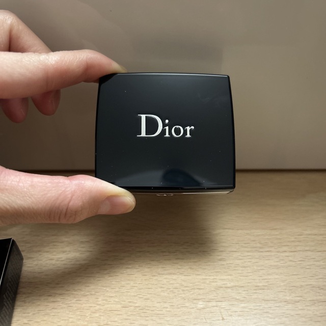 Christian Dior(クリスチャンディオール)の新品 ディオール モノ クルール クチュール アイシャドウ マキシマイザー コスメ/美容のベースメイク/化粧品(アイシャドウ)の商品写真