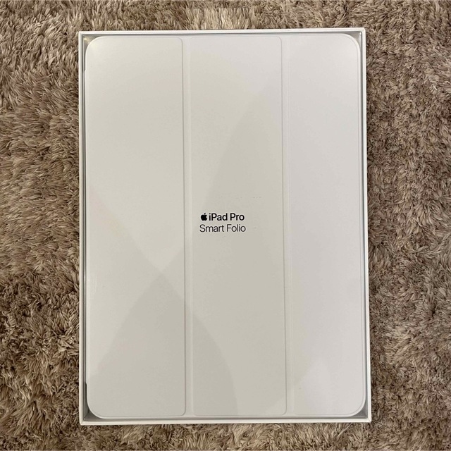 Apple(アップル)のApple アップル 純正 iPad pro Smart Folio 白 スマホ/家電/カメラのスマホアクセサリー(iPadケース)の商品写真