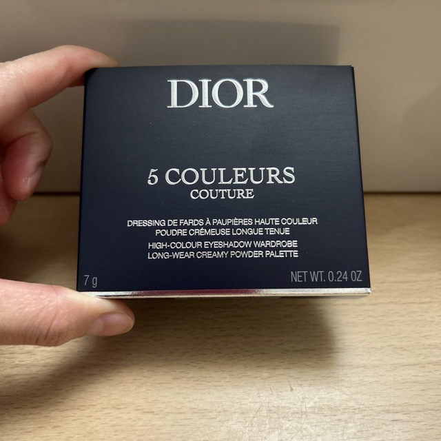 Christian Dior(クリスチャンディオール)の新品 ディオール サンククルール クチュール パウダー リップマキシマイザー コスメ/美容のベースメイク/化粧品(アイシャドウ)の商品写真