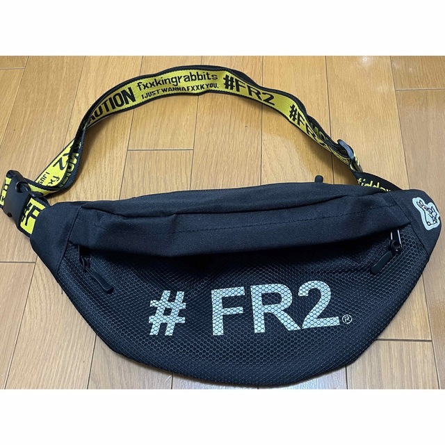 FR2 XLARGE ナイロンウエストバッグ