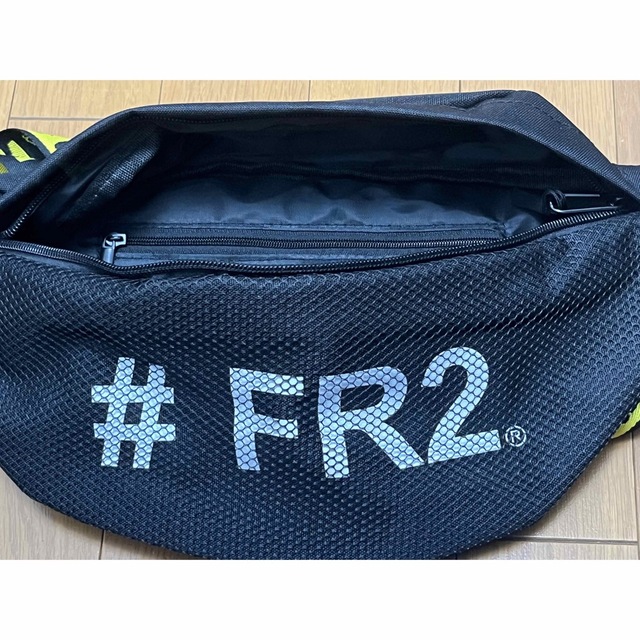 FR2 XLARGE ナイロンウエストバッグ