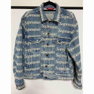 シュプリーム(Supreme)のsupreme frayed logos denim trucker(Gジャン/デニムジャケット)