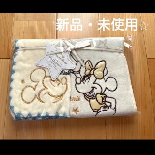 ディズニー(Disney)の【新品】ミッキー　ミニー　ハンドタオル2枚 ギフト　スターハピネス　箱＆カード無(タオル/バス用品)