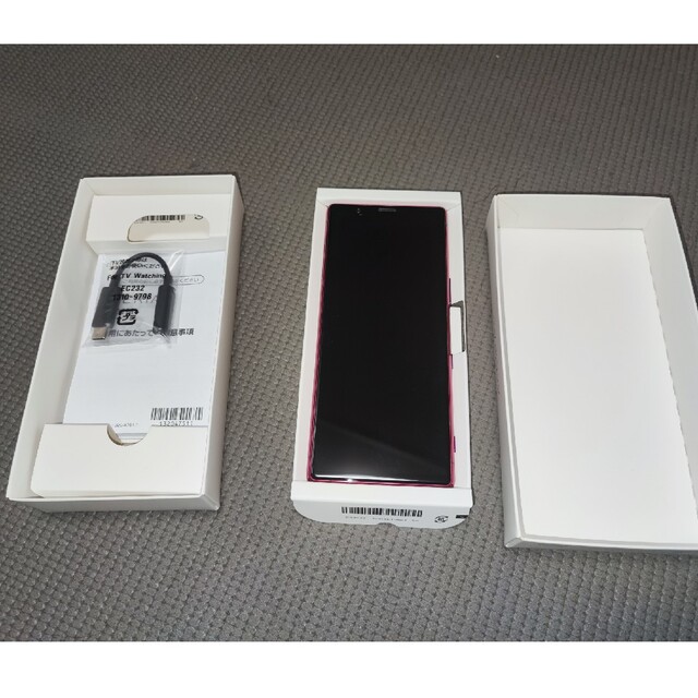 SONY Xperia 5 SO-01M Red