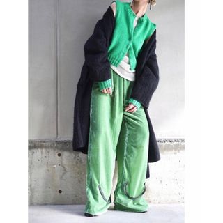 特価です！新品　baserange   UNIR PANTS(カジュアルパンツ)