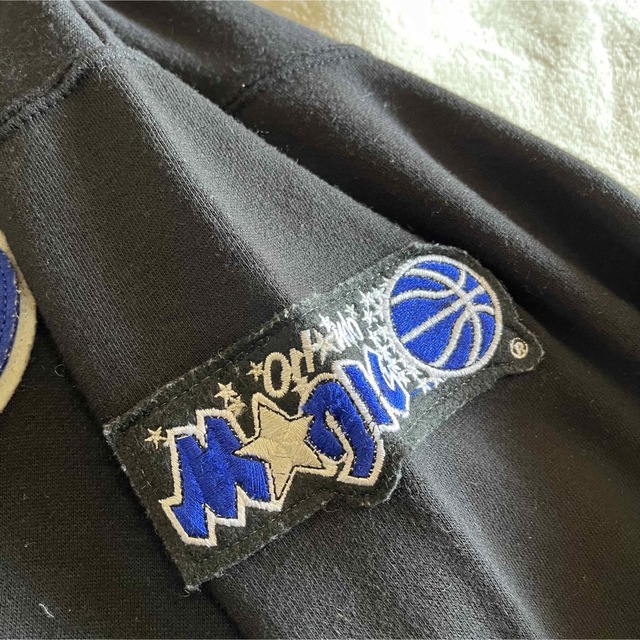 STARTER(スターター)のパーカー スウェット 刺繍ロゴ スターター NBAマジック 黒 Lサイズ メンズのトップス(パーカー)の商品写真