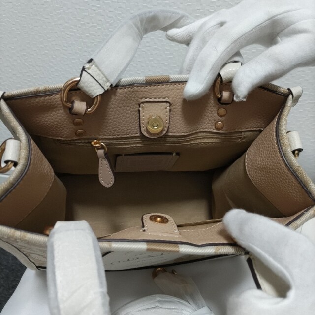 COACH コーチ ハンドバッグ ショルダーバッグ ホワイト カーキ 3