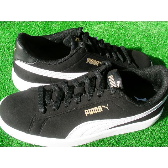 PUMA(プーマ)の☆限定値下　プーマ　スニーカー　★新品　27.5cm(実質26.5～27cm) メンズの靴/シューズ(スニーカー)の商品写真