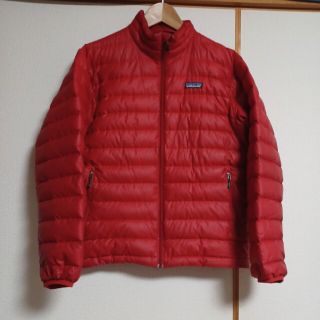 パタゴニア(patagonia)のパタゴニア☆ダウンジャケット☆メンズxs(登山用品)