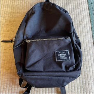 ステューシー(STUSSY)のSTUSSY x Herschel Classic Backpack ブラック(バッグパック/リュック)