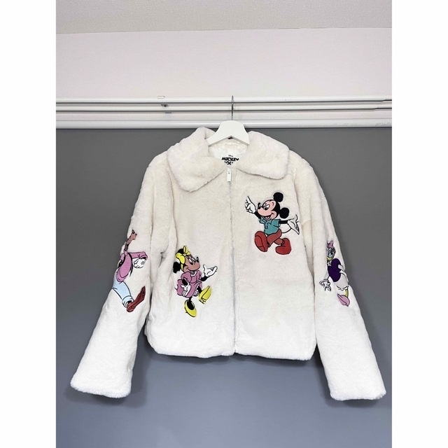 新品未使用 カリフォルニアディズニー ファー ジャケット