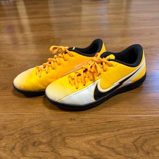 NIKE(ホワイト/白色系)のフリマアイテム一覧 NIKE(ホワイト/白色系)のフリマアイテム一覧