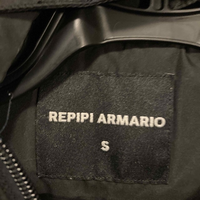 repipi armario(レピピアルマリオ)のレピピ　エアコンダウン　Sサイズ キッズ/ベビー/マタニティのキッズ服女の子用(90cm~)(コート)の商品写真