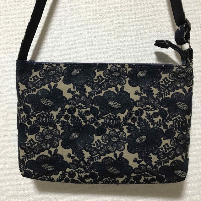 u)ミナペルホネン☆ハンドメイド ショルダーバッグ小(smile flower)-
