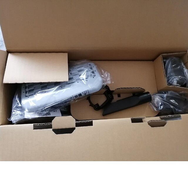 日立(ヒタチ)のHITACHI コードレススティッククリーナー PV-BH500H(W) スマホ/家電/カメラの生活家電(掃除機)の商品写真