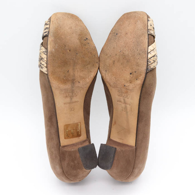 Furla(フルラ)のフルラ パンプス スクエアトゥ パイソン型押し/スエードレザー イタリア製 ローヒール シューズ 靴 レディース 35サイズ ベージュ Furla レディースの靴/シューズ(ハイヒール/パンプス)の商品写真