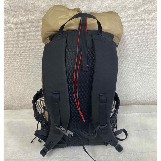 THE NORTH FACE(ザノースフェイス)の山と道　mini2  Tan  Lサイズ メンズのバッグ(バッグパック/リュック)の商品写真