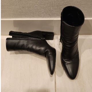 サンローラン(Saint Laurent)のSAINT LAURENT ブーツ(ブーツ)