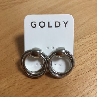 ゴールディ(GOLDY)のGOLDY ピアス(ピアス)