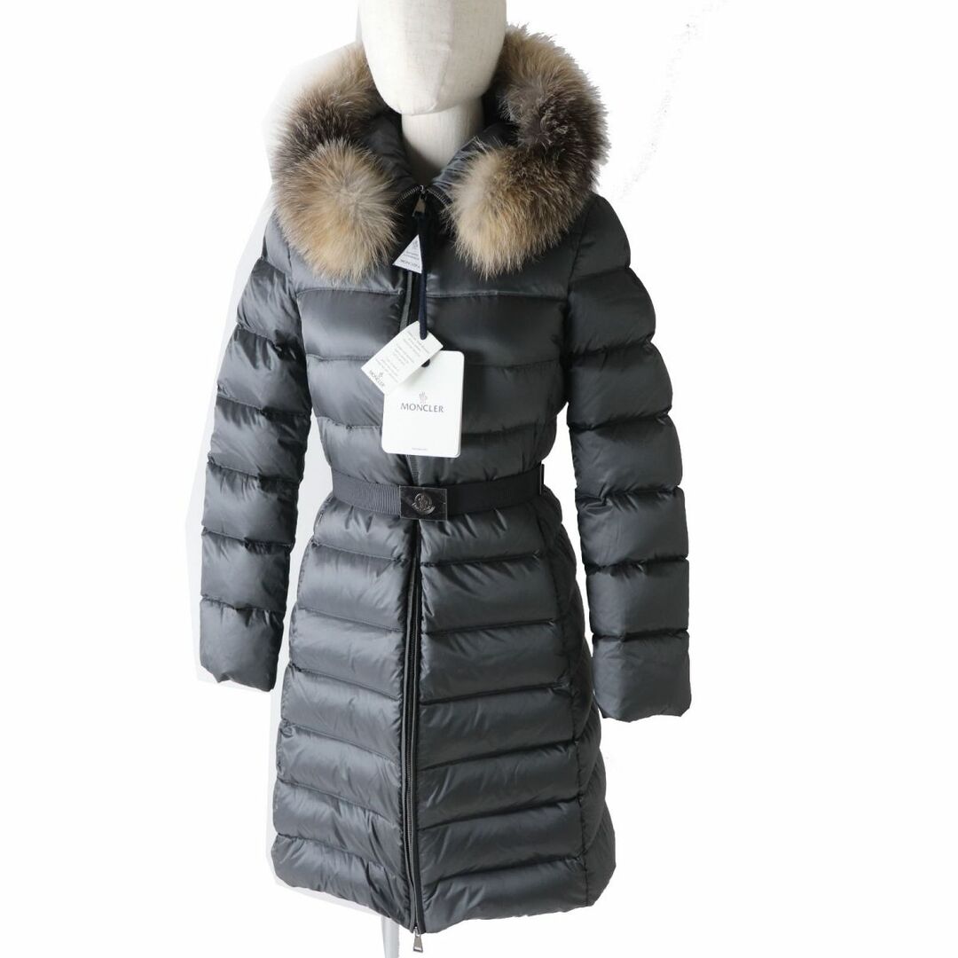 良好品】 MONCLER 未使用品◎正規品 19-20AW モンクレール TINUV ティヌヴ レディース ベルト・ファー・フード付き ロングダウンコート  グレー 00 定303000円 ダウンコート