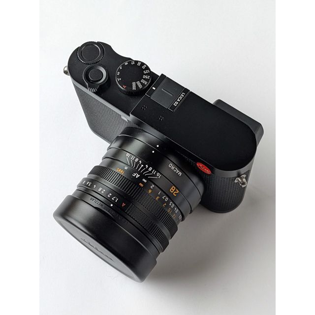 LEICA - 【美品】 Leica (ライカ) Q2