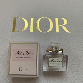 Christian Dior - DIORブルーミングブーケ 5ml 新品未使用の通販 by
