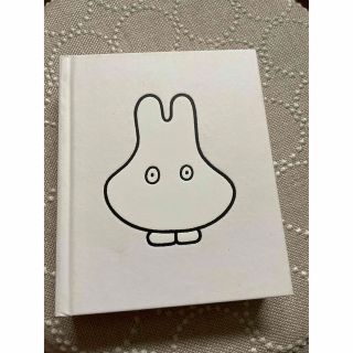 ミッフィー(miffy)の⭐︎  希少　ミッフィー展 図録  65周年(アート/エンタメ)