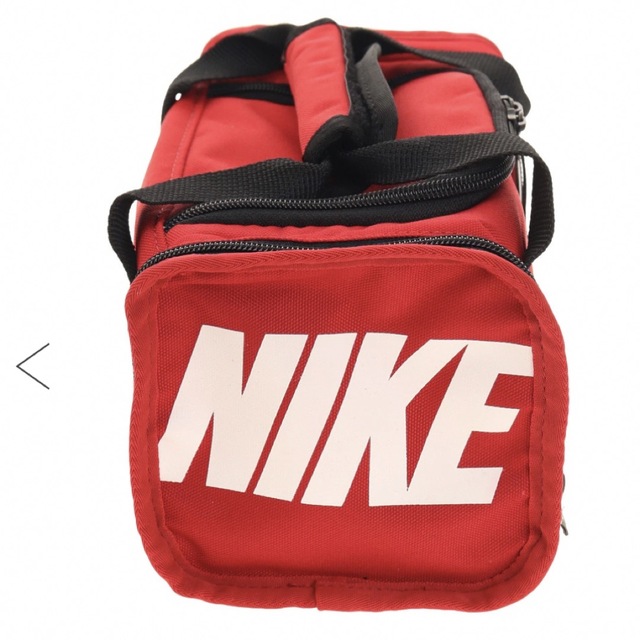 NIKE(ナイキ)の新品　ナイキ　ランチバック　断熱　トートバッグ インテリア/住まい/日用品のキッチン/食器(弁当用品)の商品写真