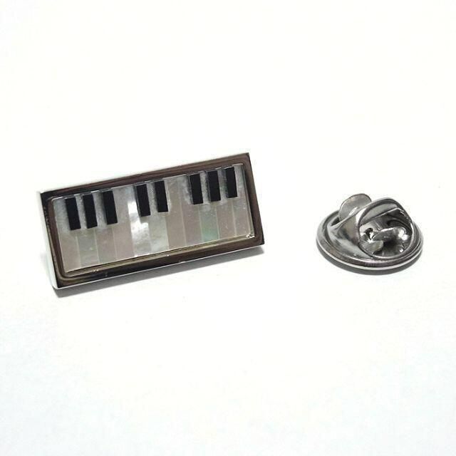 信頼鍵盤　ピアノ　キーボード　音楽　pin-0811