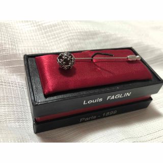 ルイファグラン(Louis FAGLIN)の※使用少極美品※ ルイファグラン　ラペルピン　レッド系(その他)