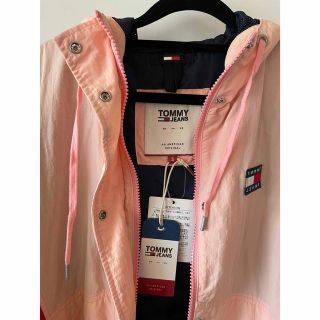 トミーヒルフィガー(TOMMY HILFIGER)のTOMMY JEANS ジャケット　ウィンドブレーカー　S(ナイロンジャケット)