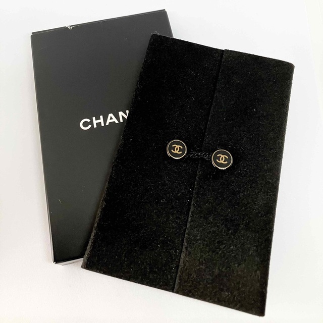 CHANEL(シャネル)のCHANEL メモ帳(ノベルティ) インテリア/住まい/日用品の文房具(ノート/メモ帳/ふせん)の商品写真