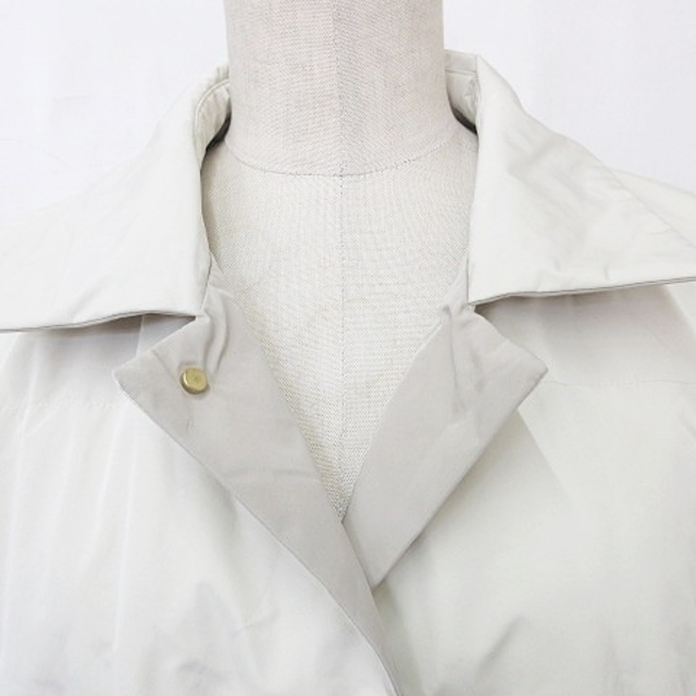 DoCLASSE(ドゥクラッセ)のドゥクラッセ DoCLASSE コート 中綿 リバーシブル ベージュ XL レディースのジャケット/アウター(その他)の商品写真