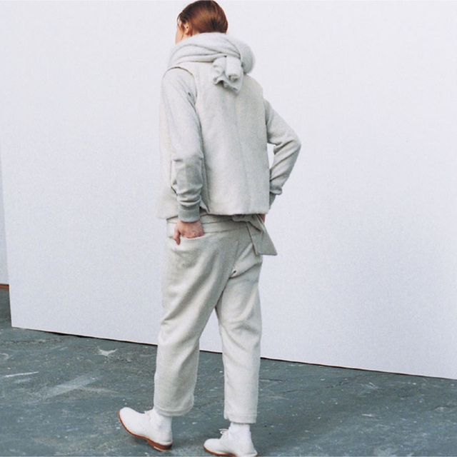 激安】 美品☆カシミヤ混】ウールイージーパンツ sal-mng.co.il 新品