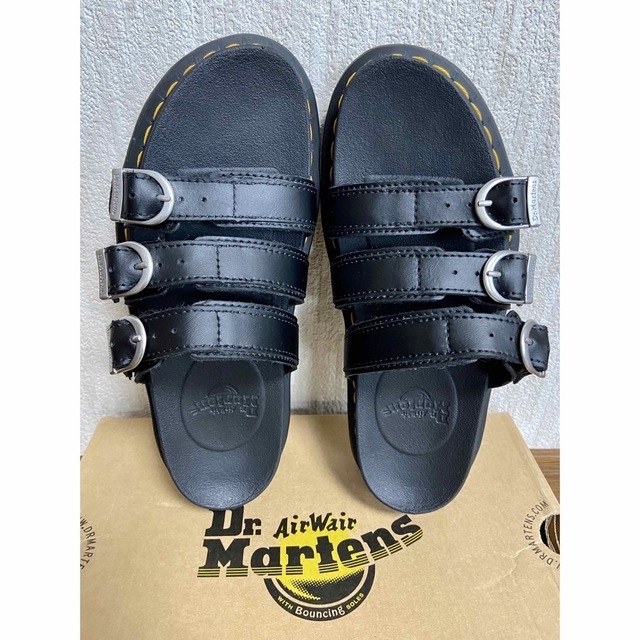 Dr.Martens(ドクターマーチン)の美品!!Dr.Martens ドクターマーチン 厚底 サンダル 3本ベルト レディースの靴/シューズ(サンダル)の商品写真