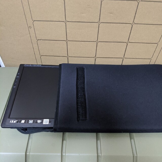 【美品】モバイルディスプレイ　ProLite X1670HC　モバイルモニターPC周辺機器