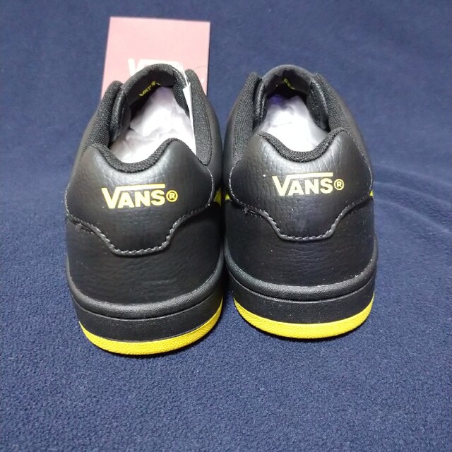 VANS(ヴァンズ)の新品 未使用 vans スパーブサイズ 26.5 cm 黒黄色 メンズの靴/シューズ(スニーカー)の商品写真