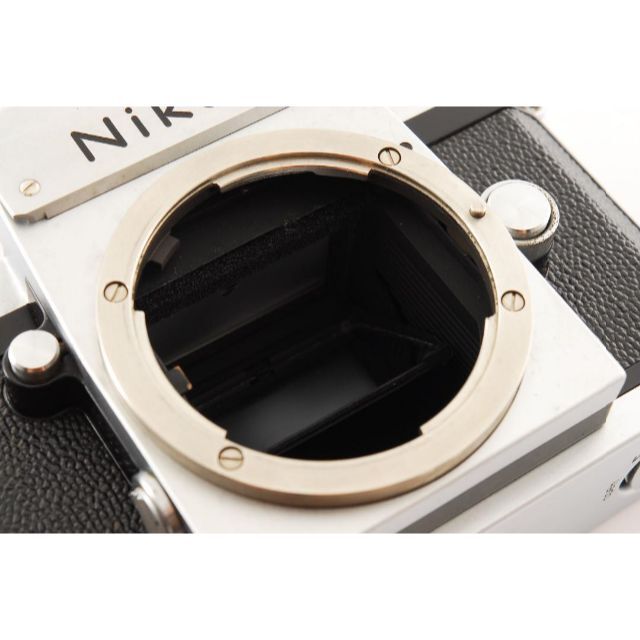 Nikon - 超美品 ニコン F アイレベル シルバー ケース付 モルト新品