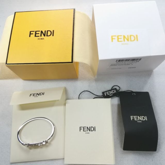 FENDI(フェンディ)の●新品/正規品● FENDI オーロック　リング O’Lock レディースのアクセサリー(リング(指輪))の商品写真