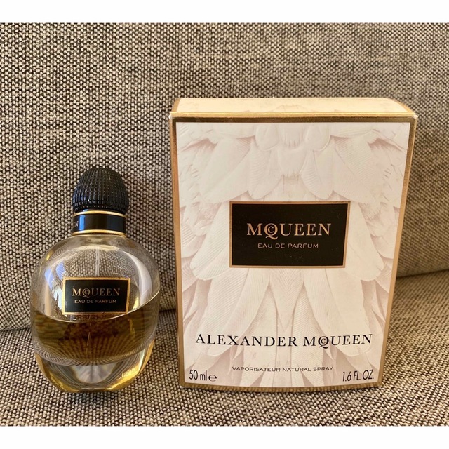 人気商品!! alexander mcqueen オードパルファム 香水 50ml - ユニ
