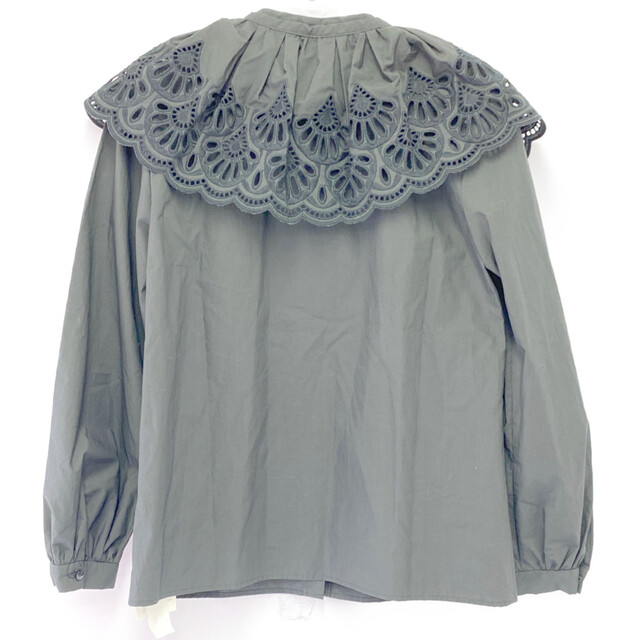 Maglie par ef-de(マーリエパーエフデ)のマーリエパーエフデ 刺繍衿 シャツ・ブラウス トップス レディースのトップス(シャツ/ブラウス(長袖/七分))の商品写真