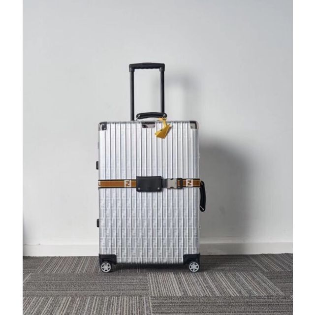 気質アップ】 【新品】RIMOWA スーツケース トラベルバッグ+スーツ