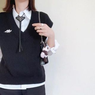 PRADA - 送料込☆PRADA プラダ ネクタイ ループタイ 黒 ブラック ロゴ