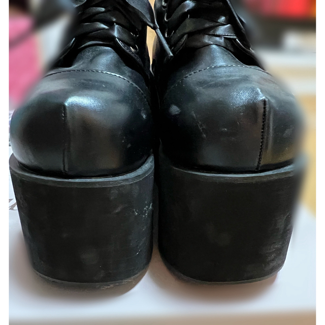 DearMyLove(ディアマイラブ)のDearMyLove 11cm厚底レースアップおでこパンプス ブラックムース レディースの靴/シューズ(ローファー/革靴)の商品写真