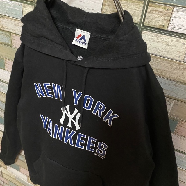 MLBヤンキース ビッグロゴ プルオーバー パーカー 90s - 通販 - azenco